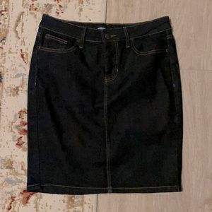 Old Navy Dark blue denim skirt